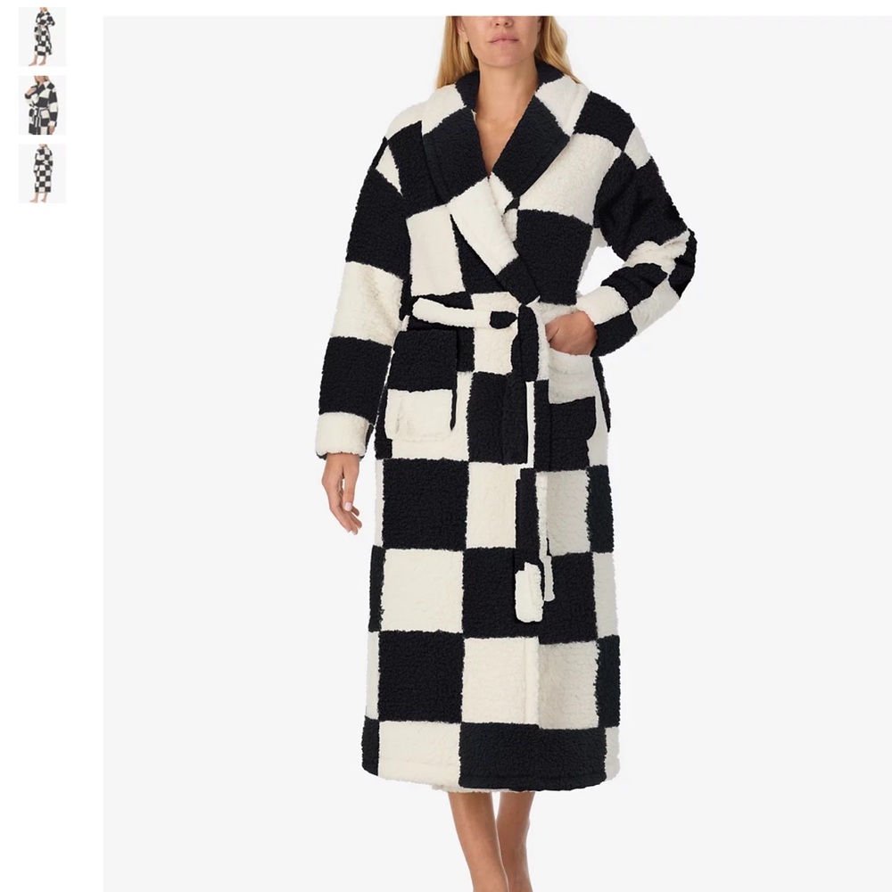 Sanctuary Black and White Checkered Robe